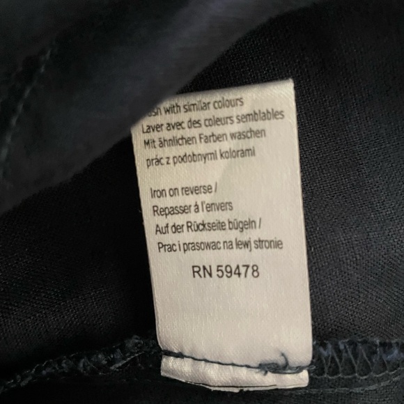 Malvin “I Love Linen” Tunic Top, Size Medium,
Navy, Jeweled V-Neck, 3/4 … - Picture 8 of 10